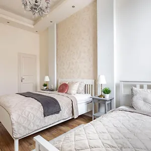 Luxurious In Liszt Ferenc Square Appartamento