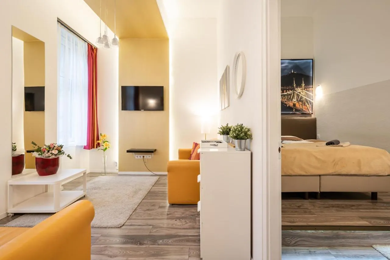 Elizabeth Apartment In The Heart Of Boedapest Hongarije